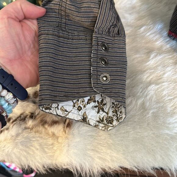 Fender button down shirt L (6035) - Picture 5 of 8